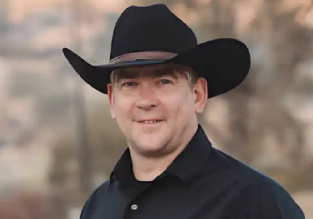 Al Whatmough headshot 1000x700